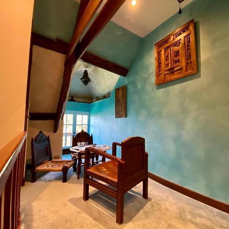 Le Vicel Le Chalet Suisse - Chambre Aux Fleurs מראה חיצוני תמונה